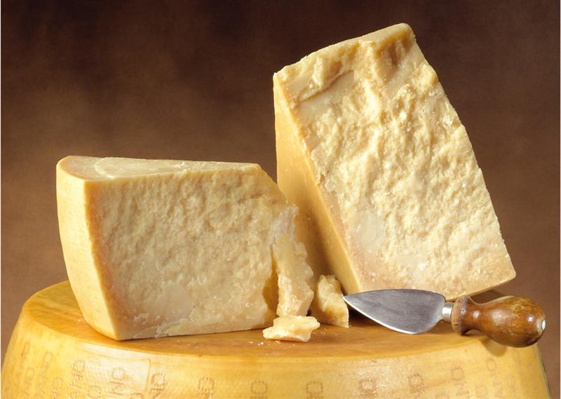 Grana e Parmigiano falsi: 4mila chili sequestrati in tutta Italia - 12/05/2013